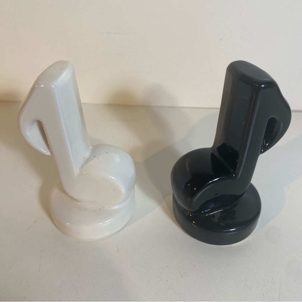 Vintage Sarsaparilla Black & White Musical Notes Salt & Pepper Shaker 1980 Japan